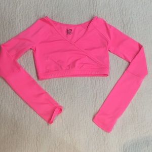 Pink long sleeved workout crop top